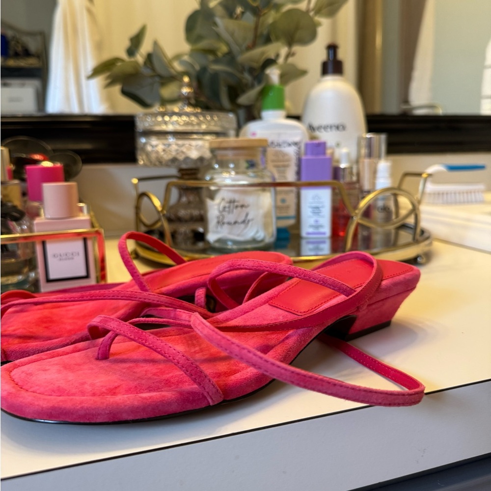 Madewell The Maycie Lace-Up T-Strap Sandal in Suede - Picture 3 of 7